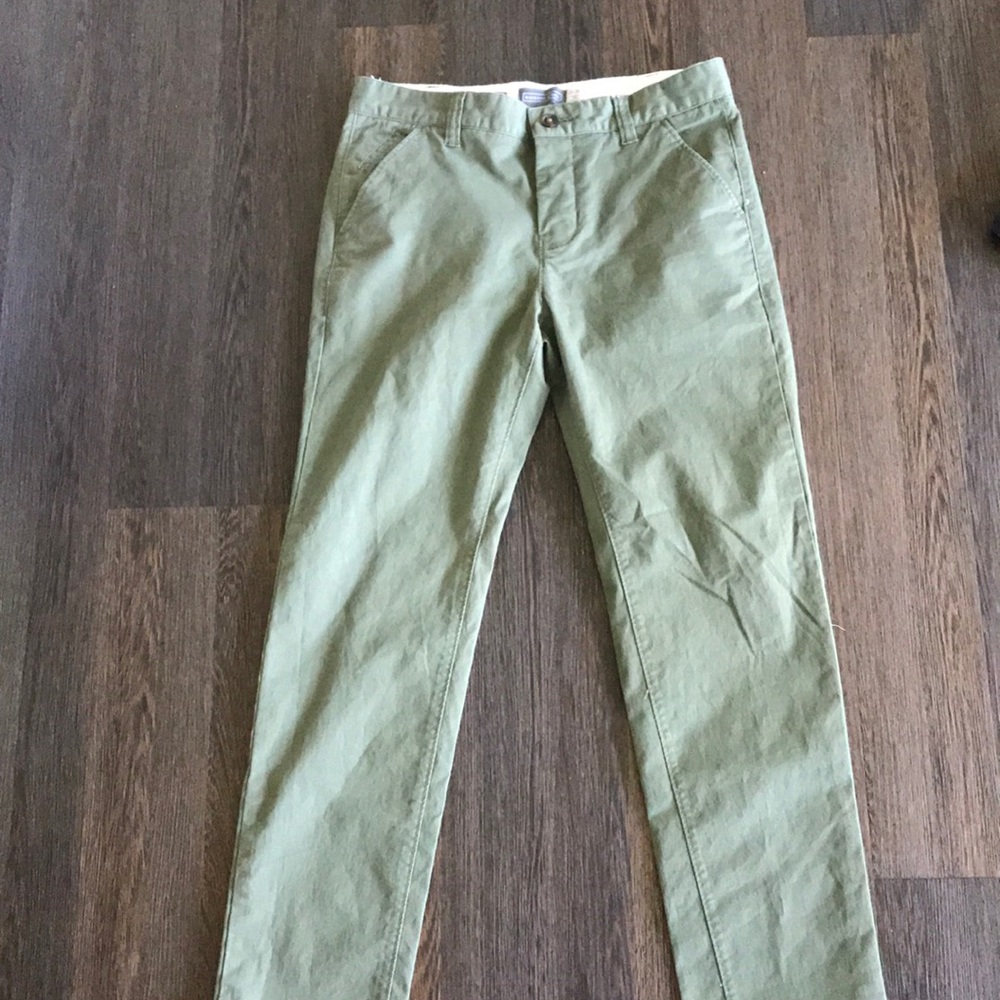 Men’s chino pants